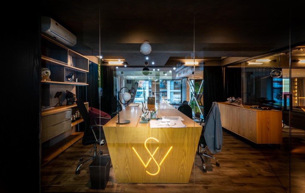 O atributo alt desta imagem está vazio. O nome do arquivo é Escritorio_Group_WS_Group_WS-07-1024x647.jpg